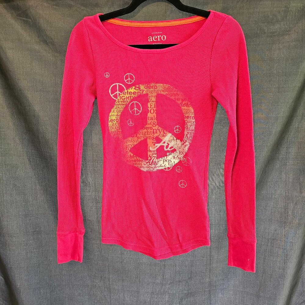 Aeropostale thermal long sleeve shirt. Size M
